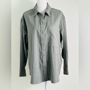 Abercrombie & Fitch Oversized Gray Striped Button-Up Shirt Size Large